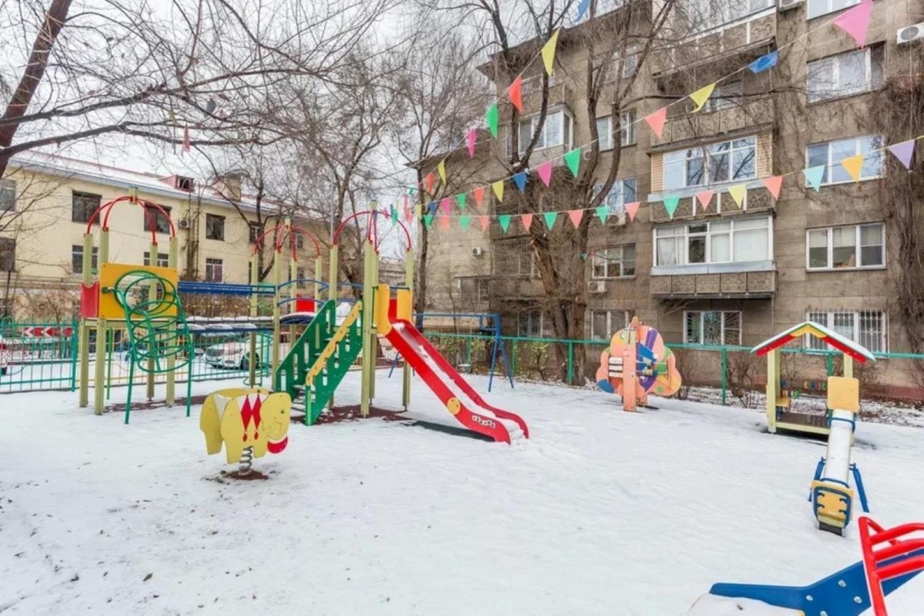 Шикарная Квартира В Золотом Квадрате Almaty Bagian luar foto